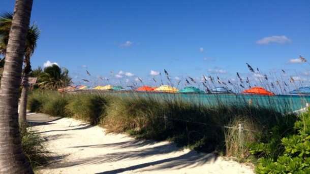 CRUZEIRO CASTWAY CAY 2